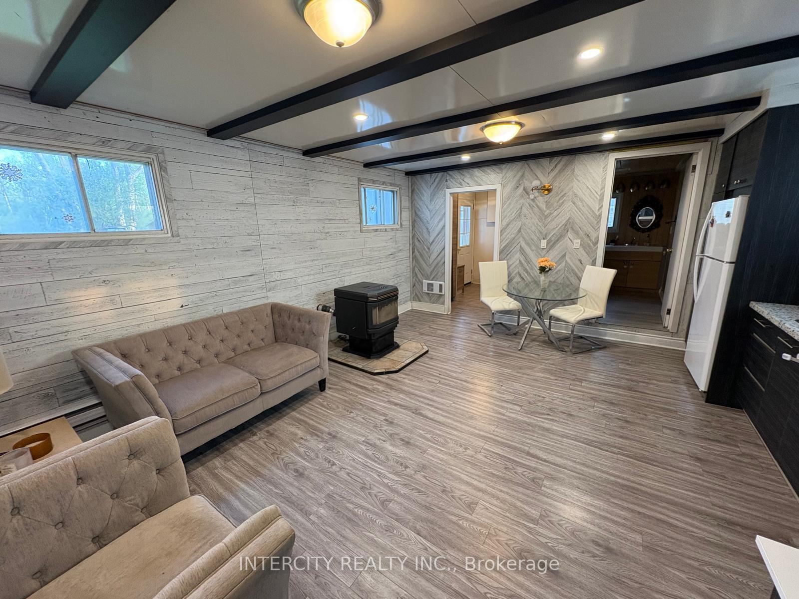 22805 Highway 48 N/A, Georgina — photo 3 of 5