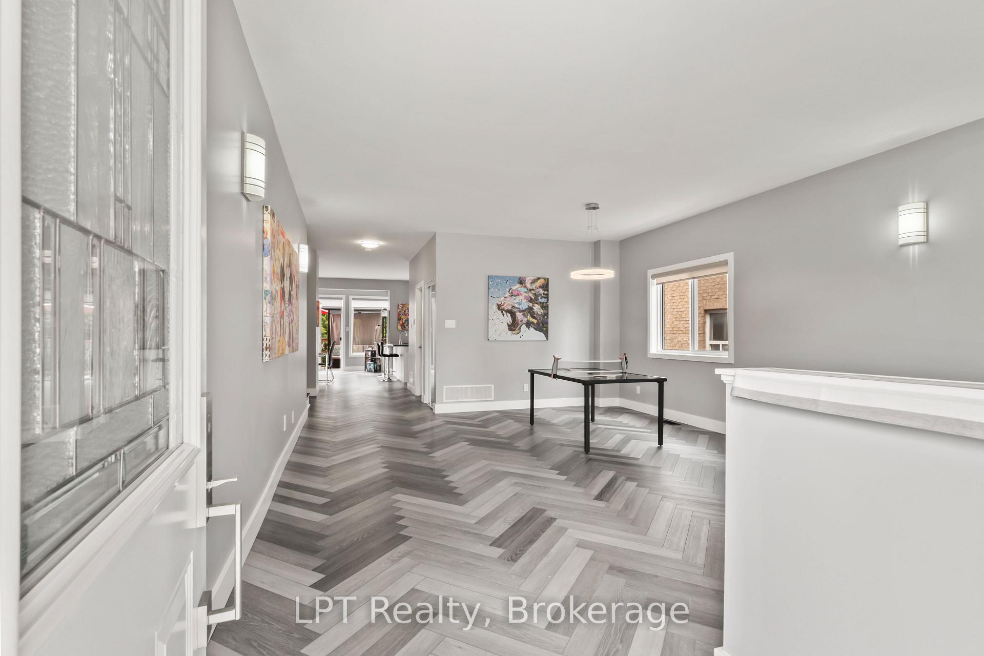 111 Bayview Avenue, Georgina — photo 4 of 5