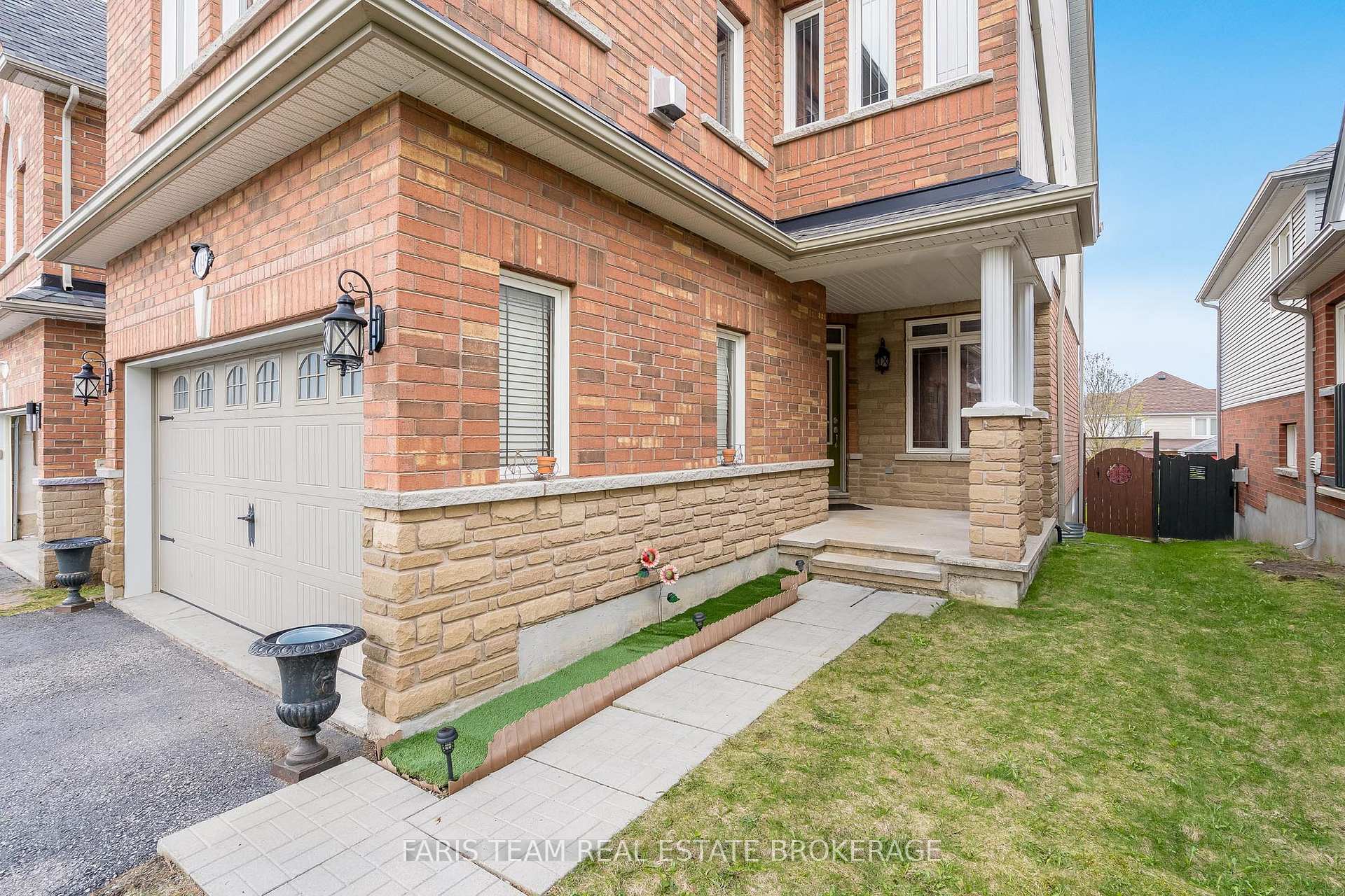 1845 Lamstone Street, Innisfil — photo 4 of 5