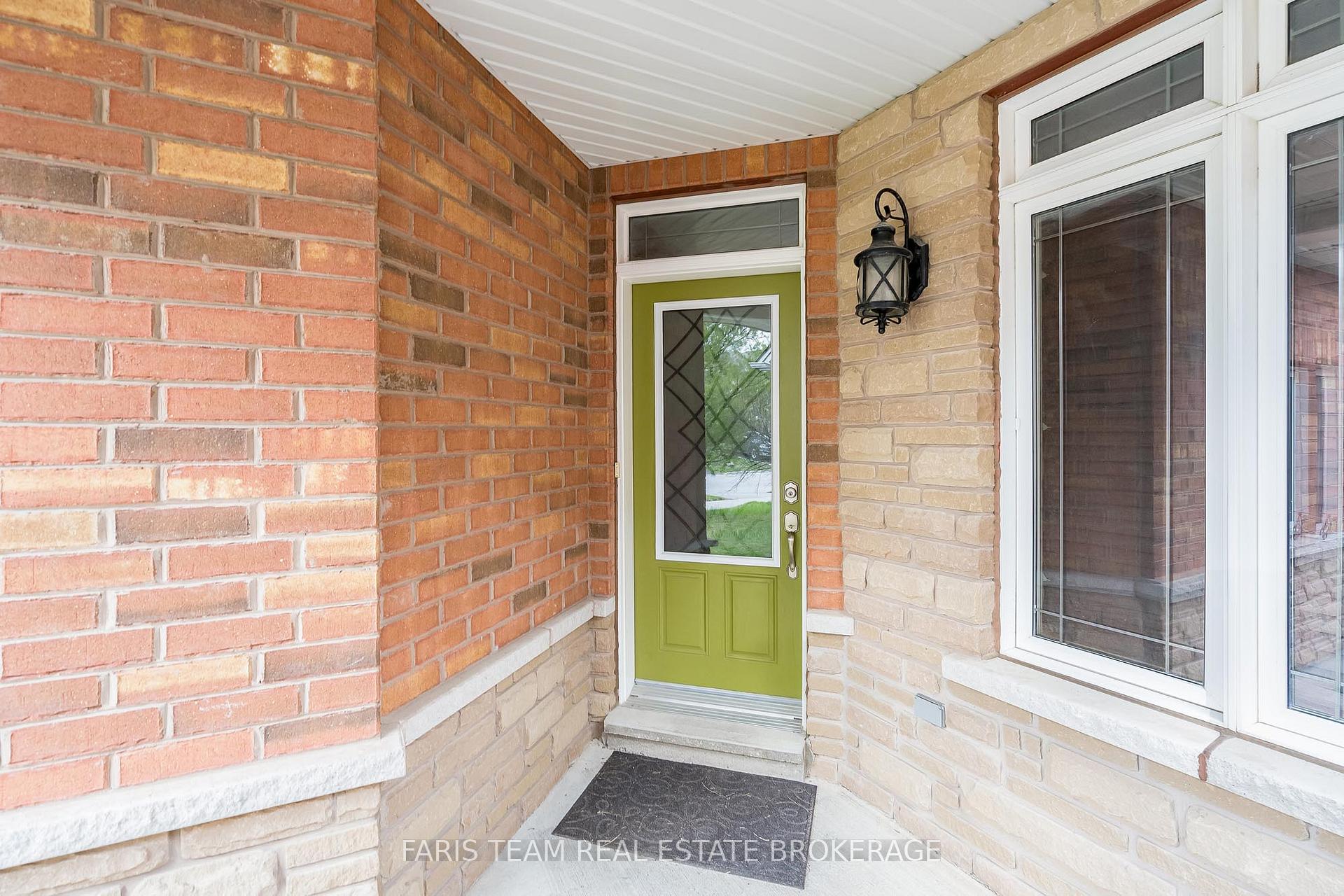 1845 Lamstone Street, Innisfil — photo 5 of 5