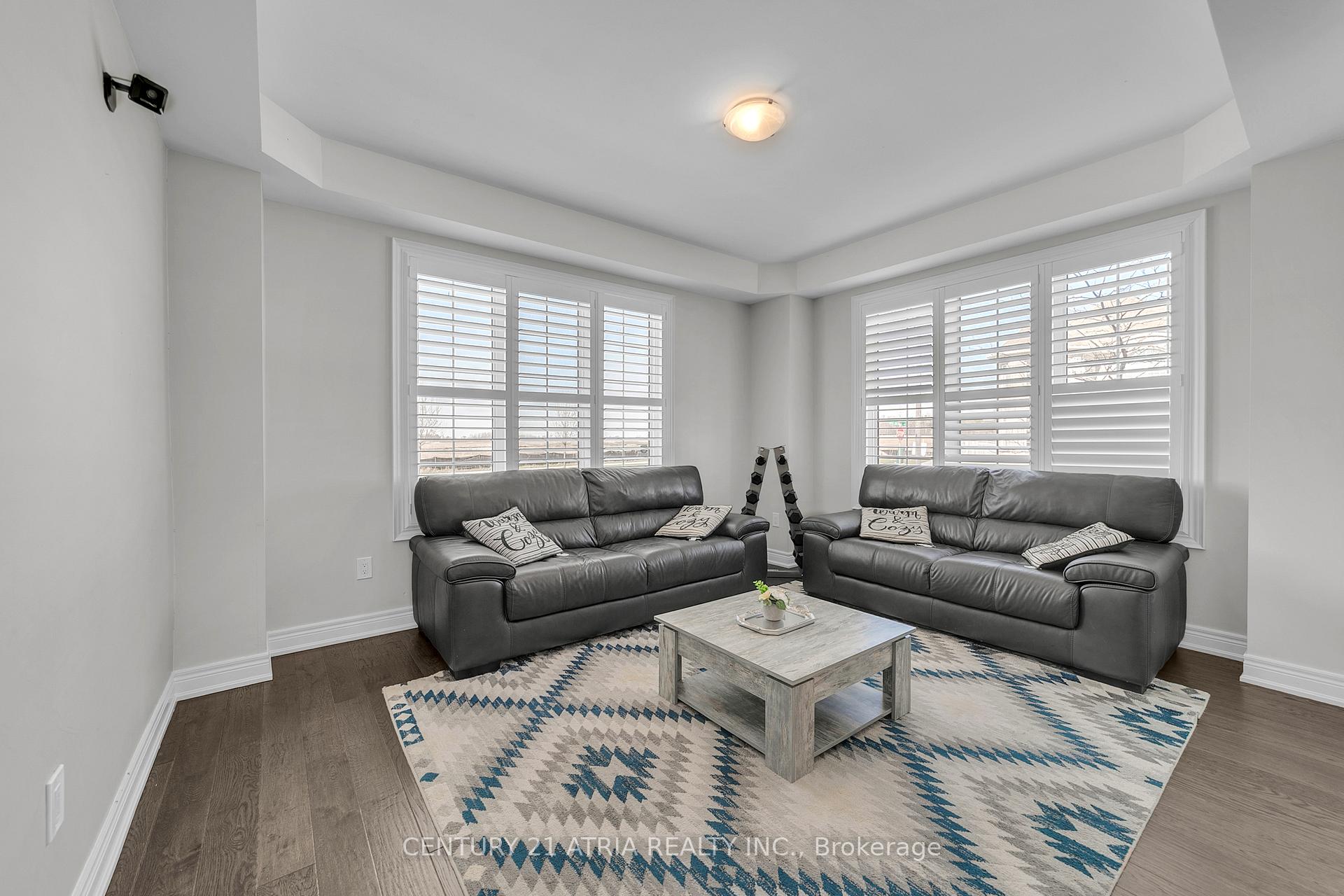 147 Joe Dales Drive, Georgina — photo 4 of 5