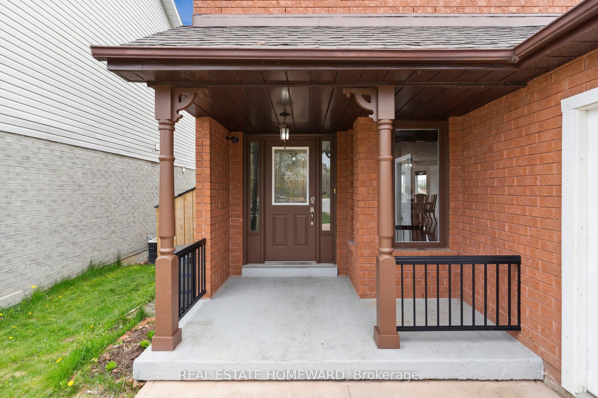 1117 Ashley Court, Innisfil — photo 4 of 5