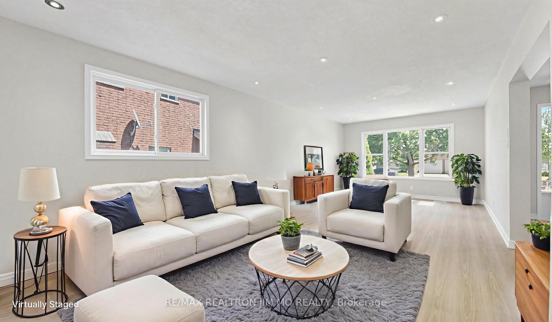 162 Biscayne Boulevard, Georgina — photo 4 of 5