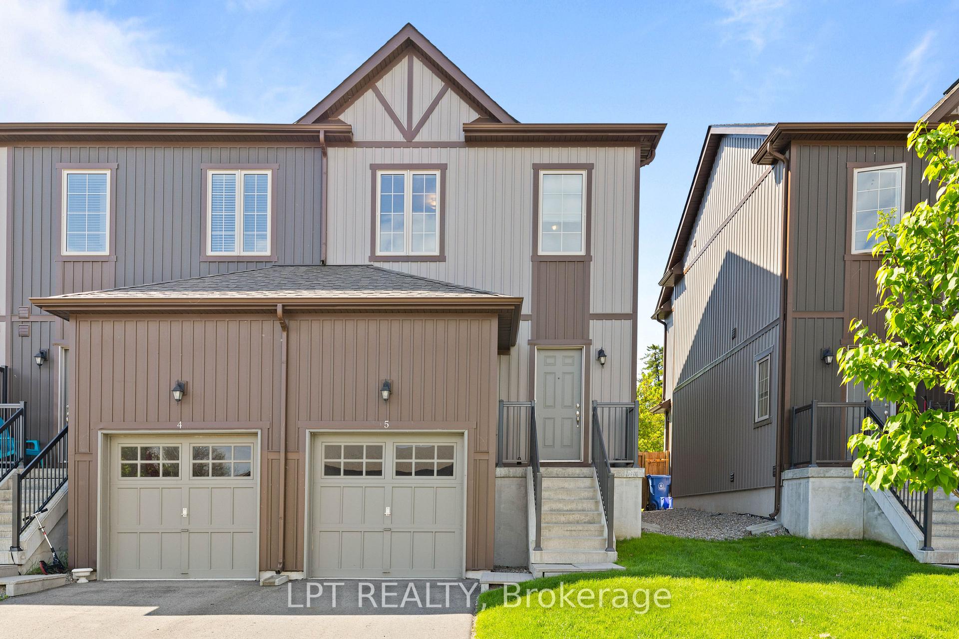 110 Grew Boulevard TH05, Georgina — photo 4 of 5