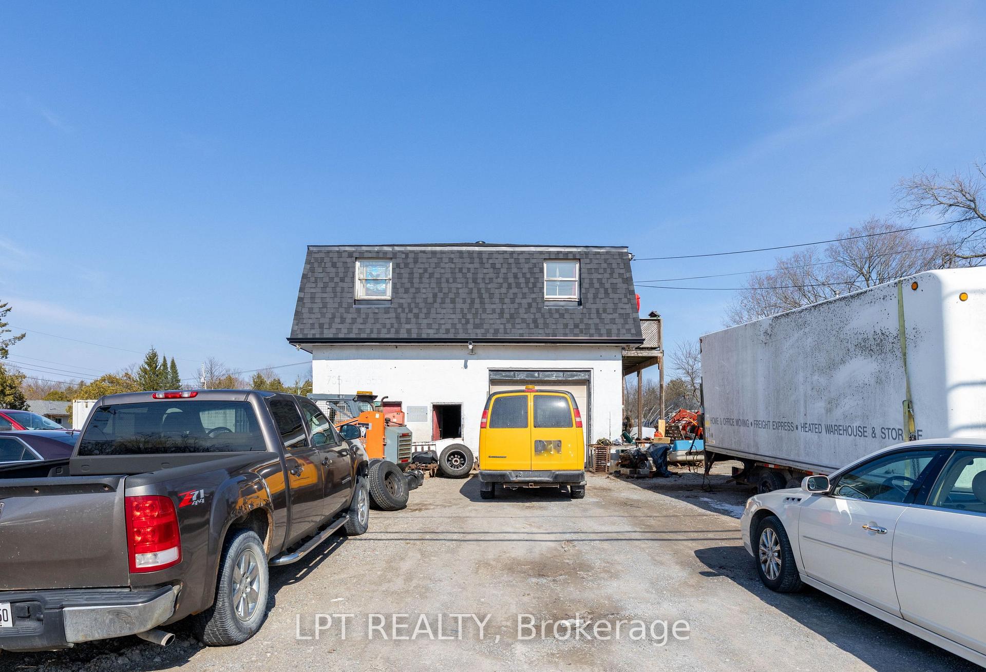 22985 Lakeridge Road, Brock — photo 4 of 5