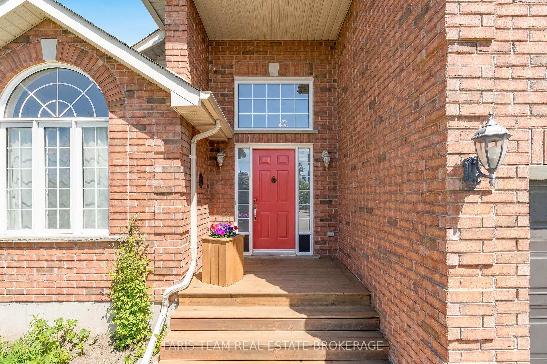 616 Glen Cedar Crescent, Innisfil — photo 5 of 5