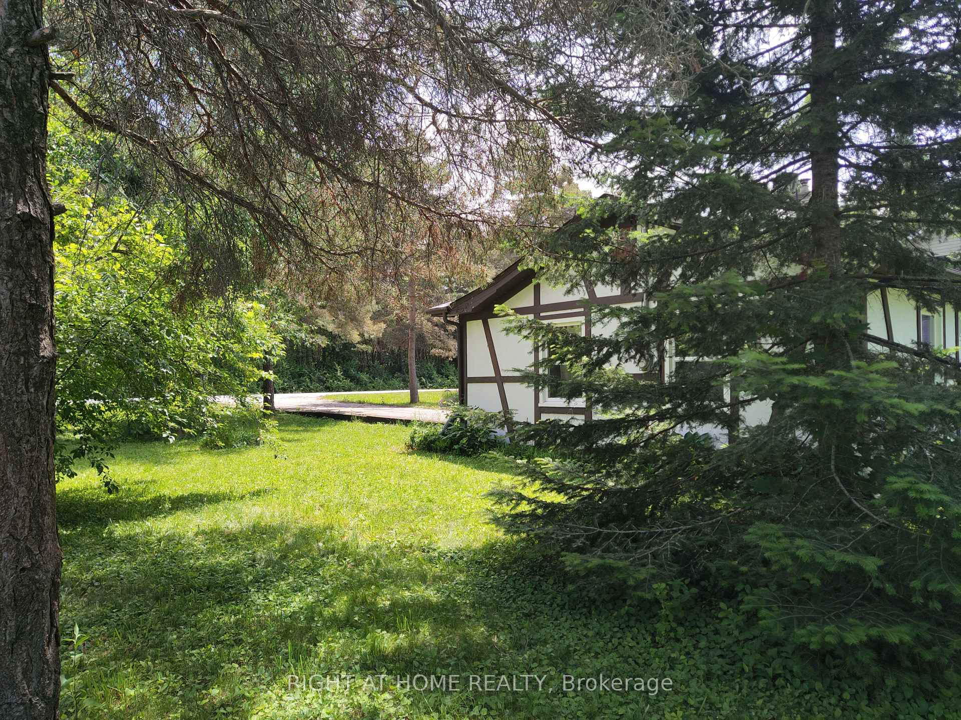 110 Ethel Park Drive, Brock — photo 5 of 5
