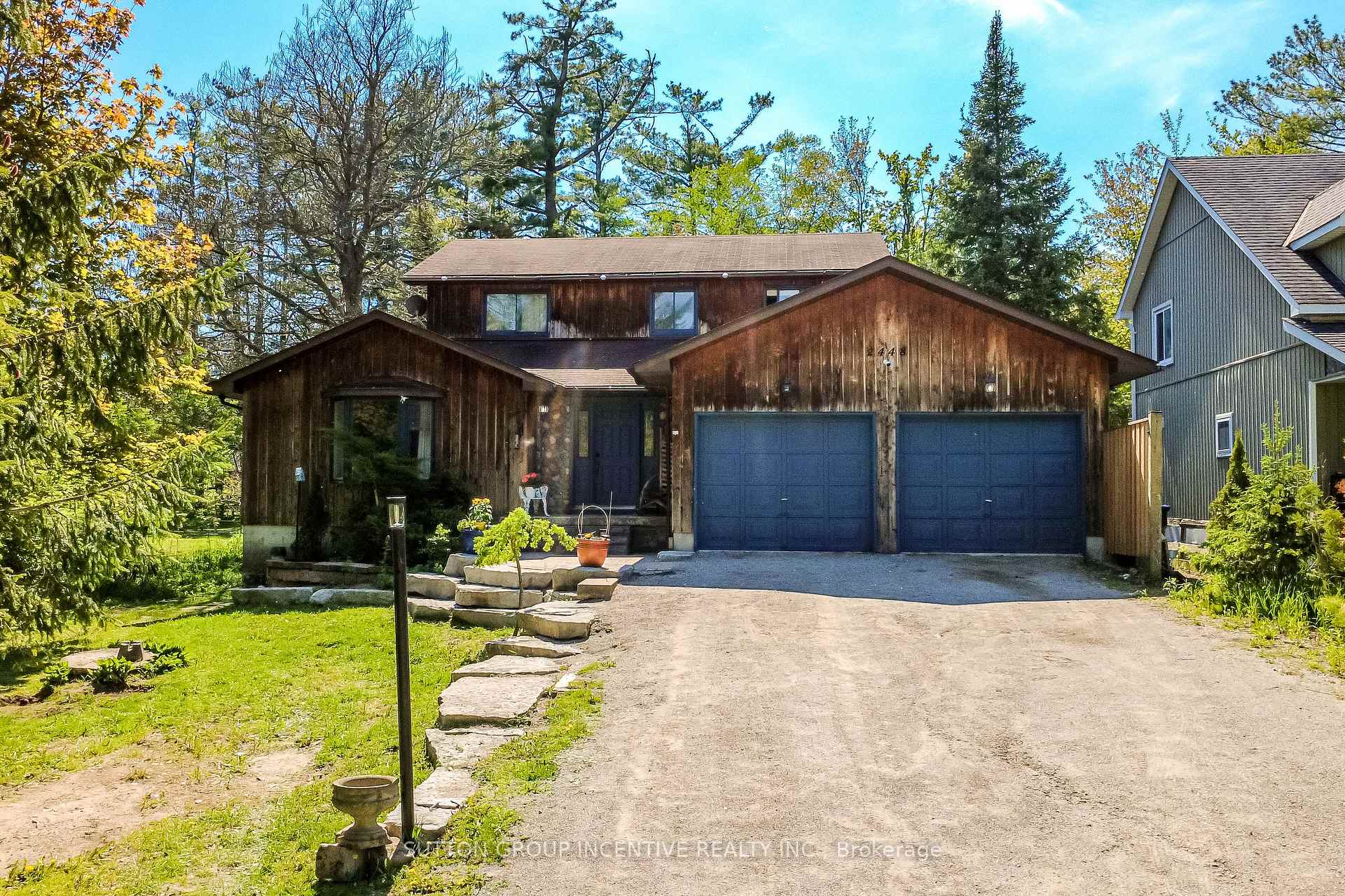 2448 Wallace Avenue, Innisfil, ON L9S 2G5 — Innisfil, Ontario