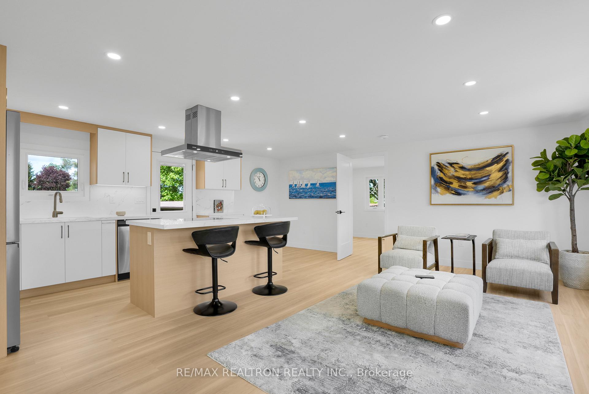 41 Trefoil Drive N, Innisfil — photo 4 of 5