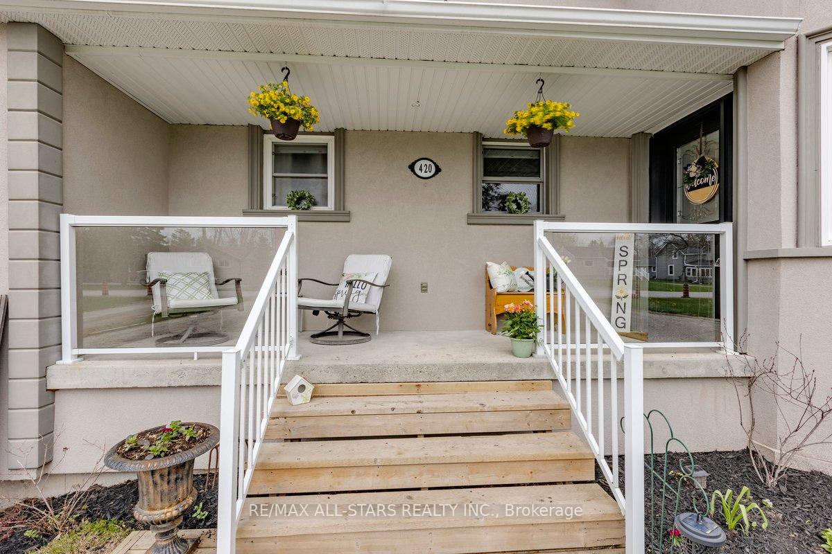 420 Centre Street, Brock — photo 4 of 5