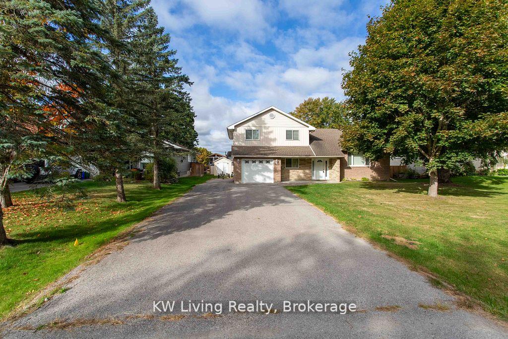 702 Lake Drive S, Georgina, ON L4P 1V1 — Georgina, Ontario