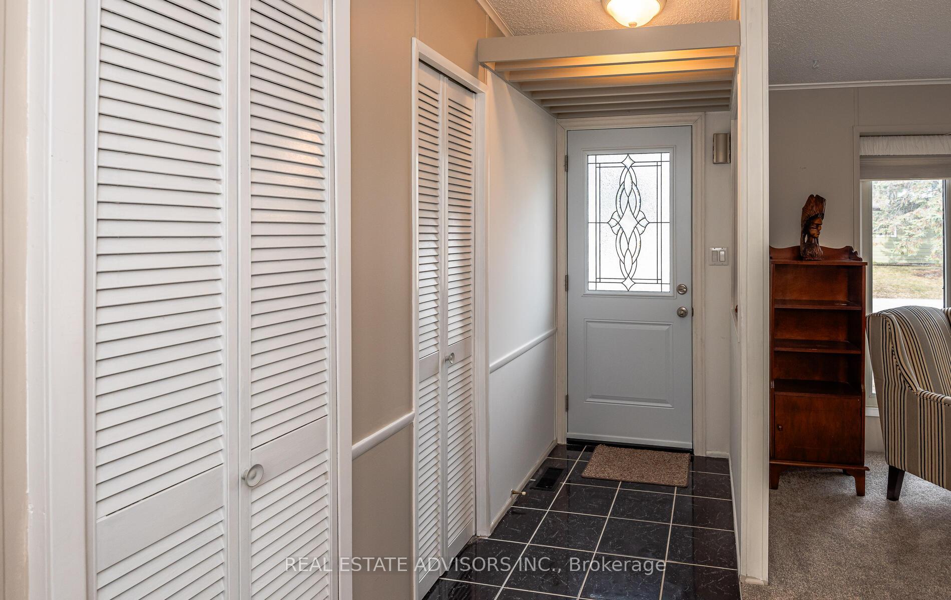 50 Juno Crescent, Georgina — photo 3 of 5