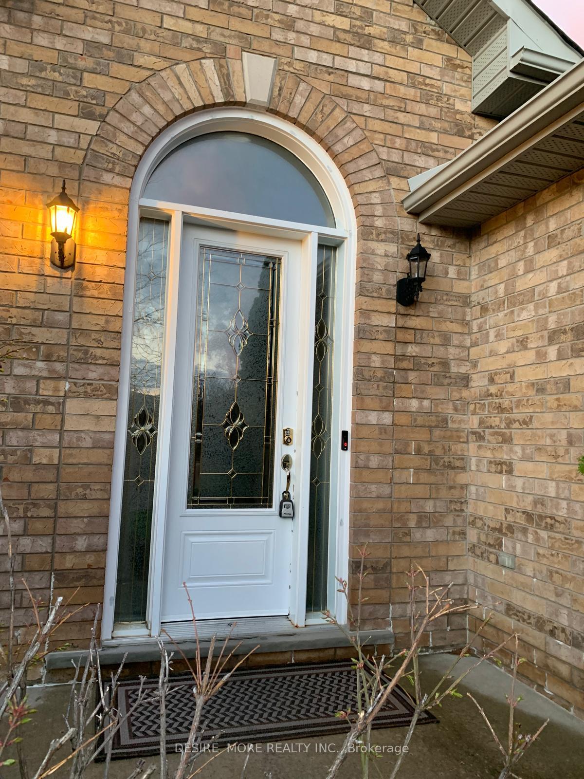 1200 Gina Street, Innisfil — photo 4 of 5