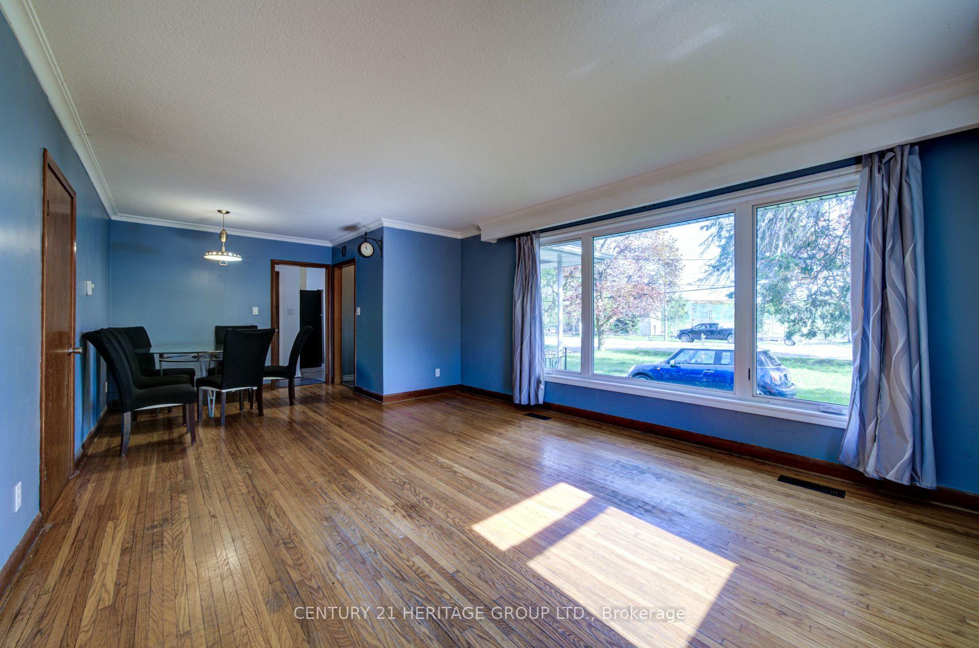 1654 Metro Road N, Georgina — photo 5 of 5