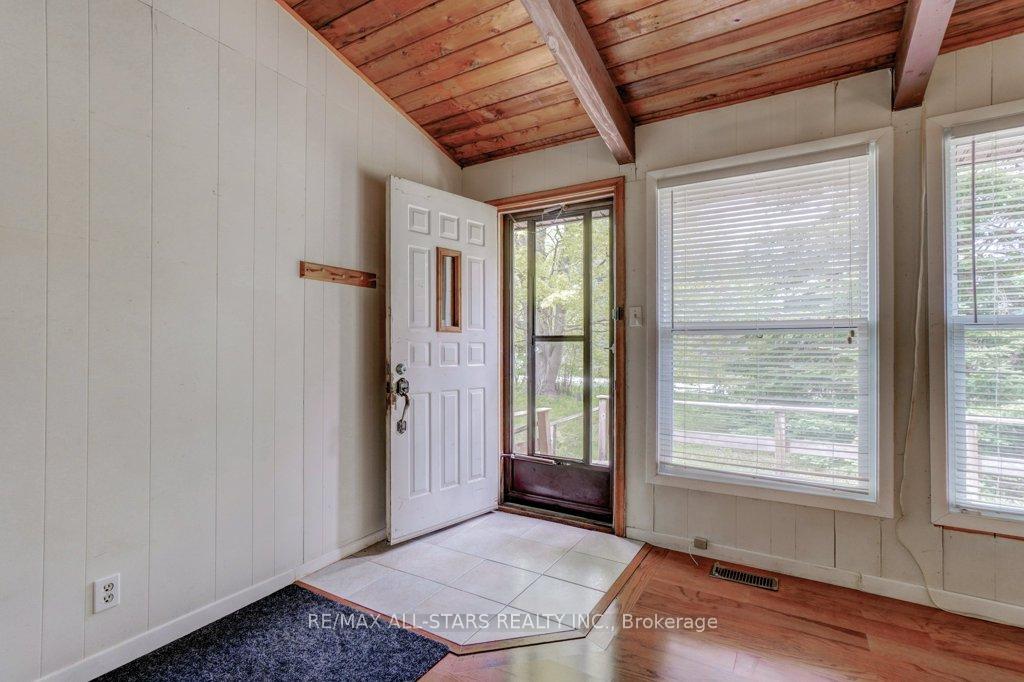 39 Creek Drive, Georgina — photo 3 of 5