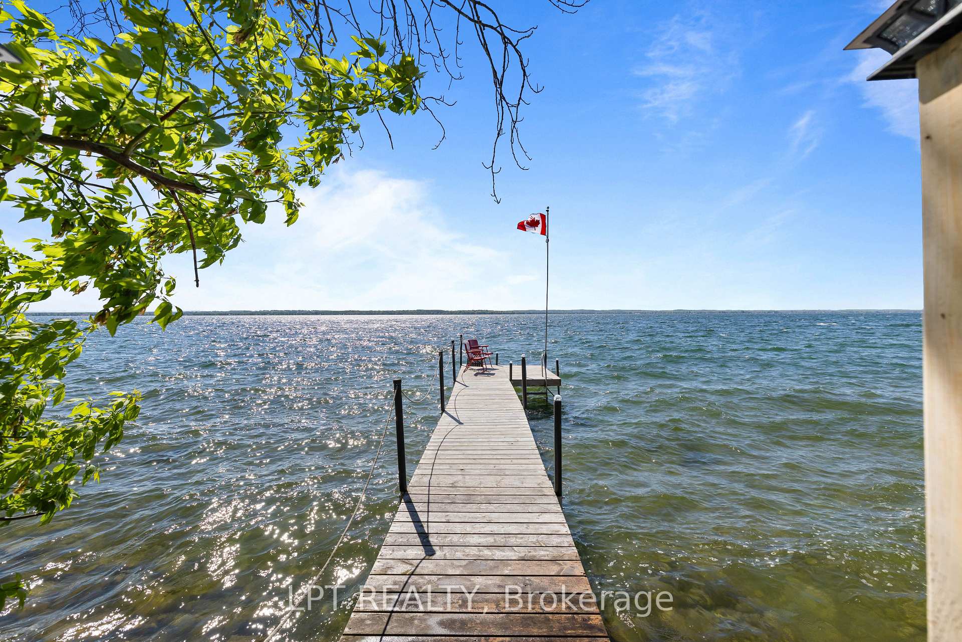 145 Lake Drive North Drive, Georgina — photo 2 of 5