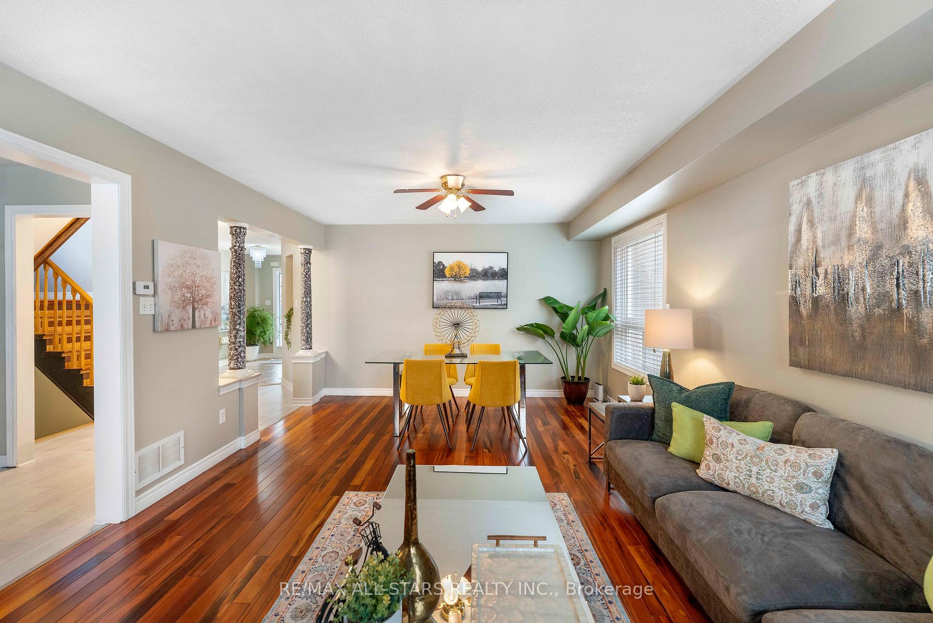 18 Reddenhurst Crescent, Georgina — photo 4 of 5