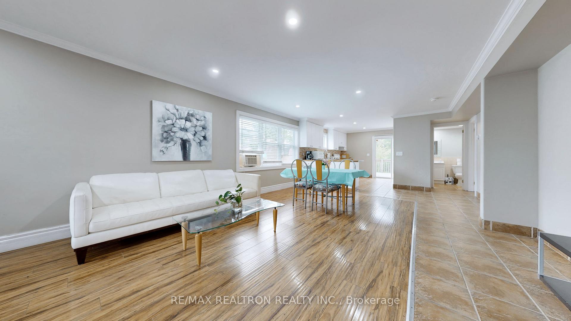 322 Miami Drive Ground Flr, Georgina, ON L4P 2Z7 — Georgina, Ontario