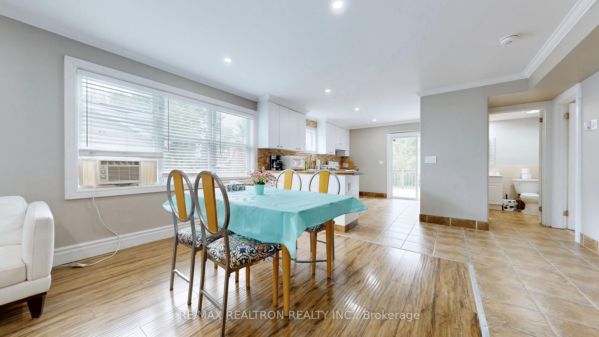 322 Miami Drive Ground Flr, Georgina — photo 5 of 5