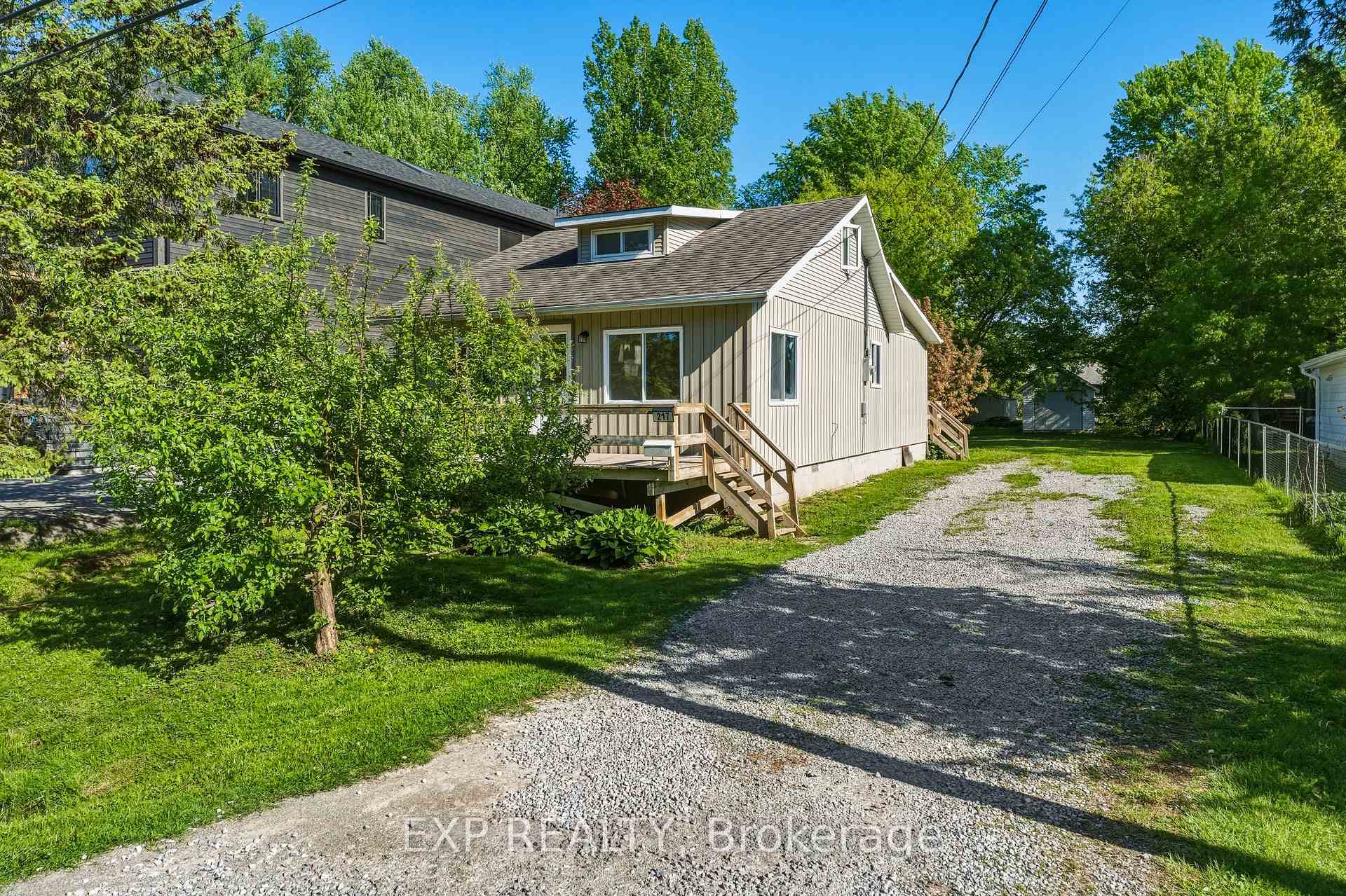 217 Bayview Avenue, Georgina — photo 3 of 5