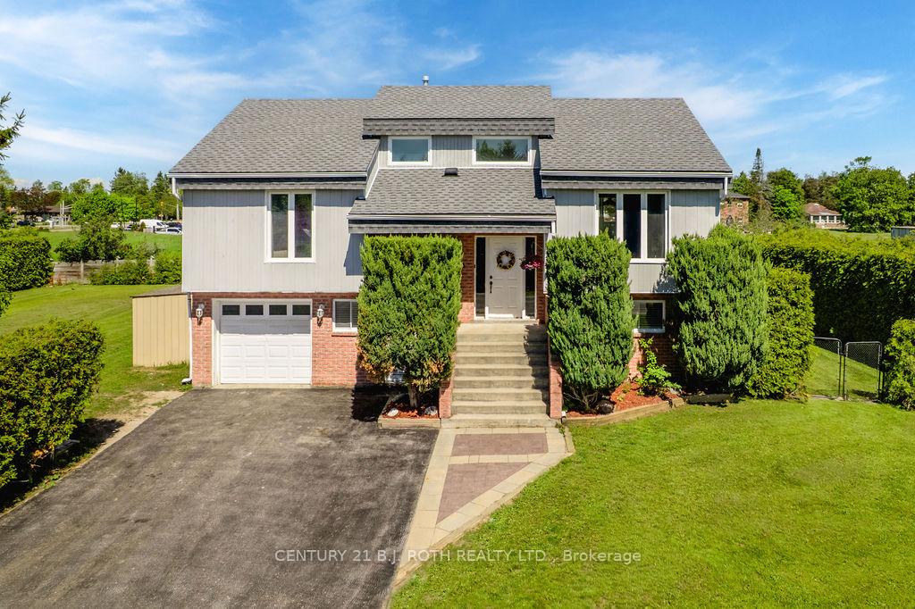2823 Small Street, Innisfil, ON L9S 1H2 — Innisfil, Ontario