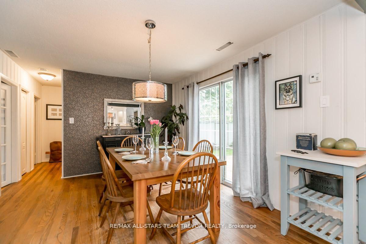 263 Pleasant Boulevard, Georgina — photo 5 of 5