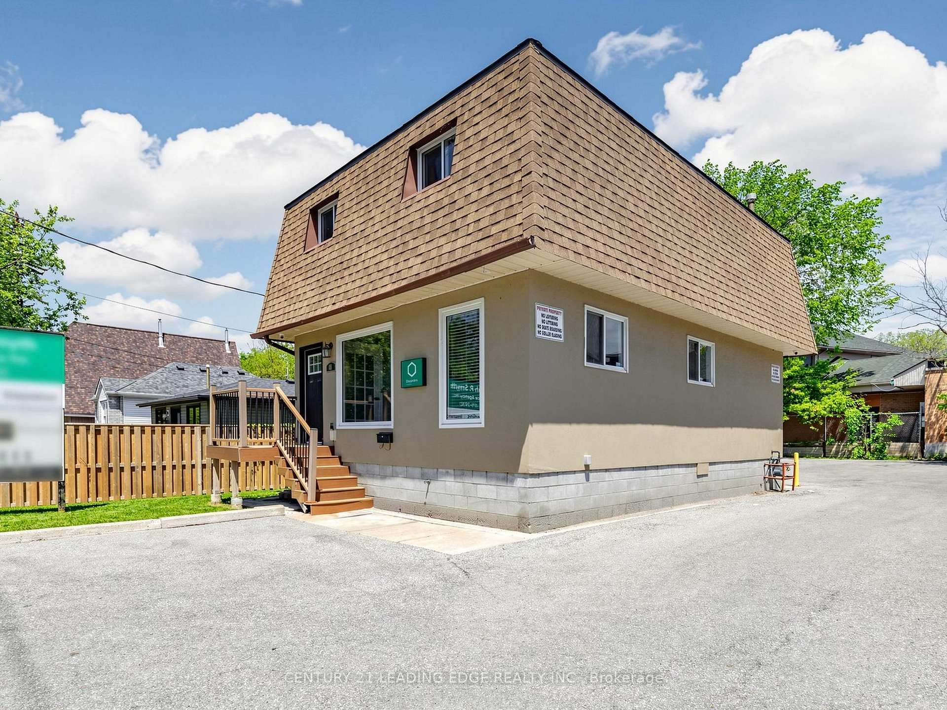 21 Metro Road S, Georgina — photo 3 of 5