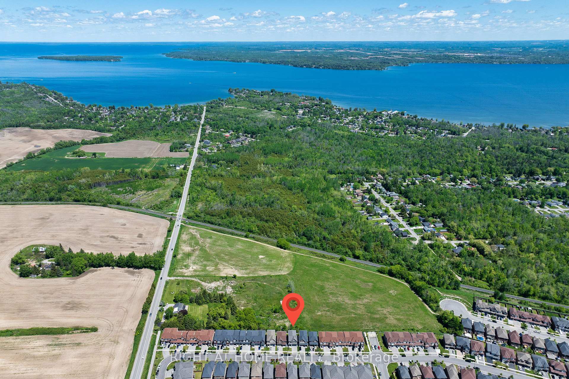1160 Peelar Crescent, Innisfil — photo 2 of 5