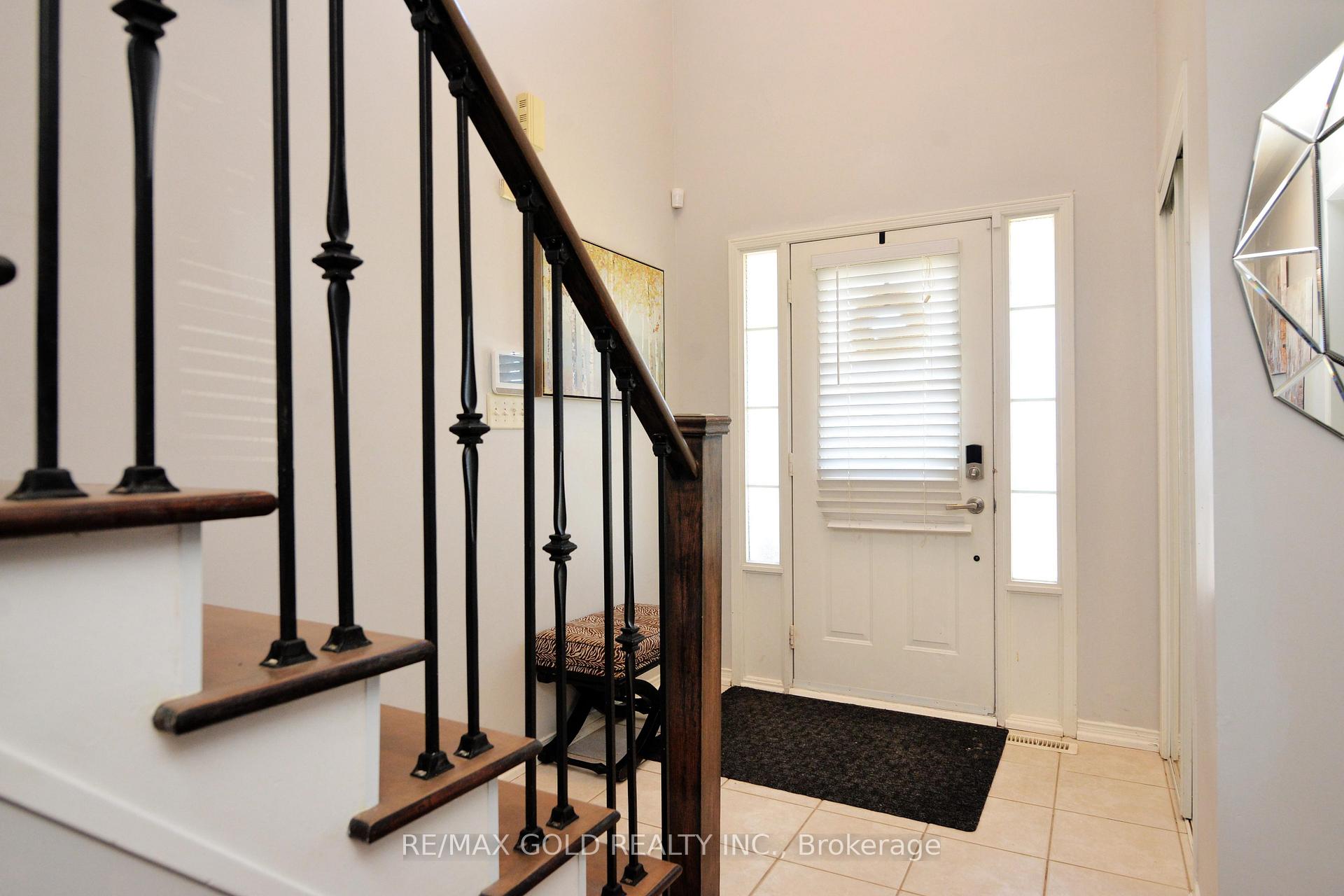 1199 Andrade Lane, Innisfil — photo 3 of 5