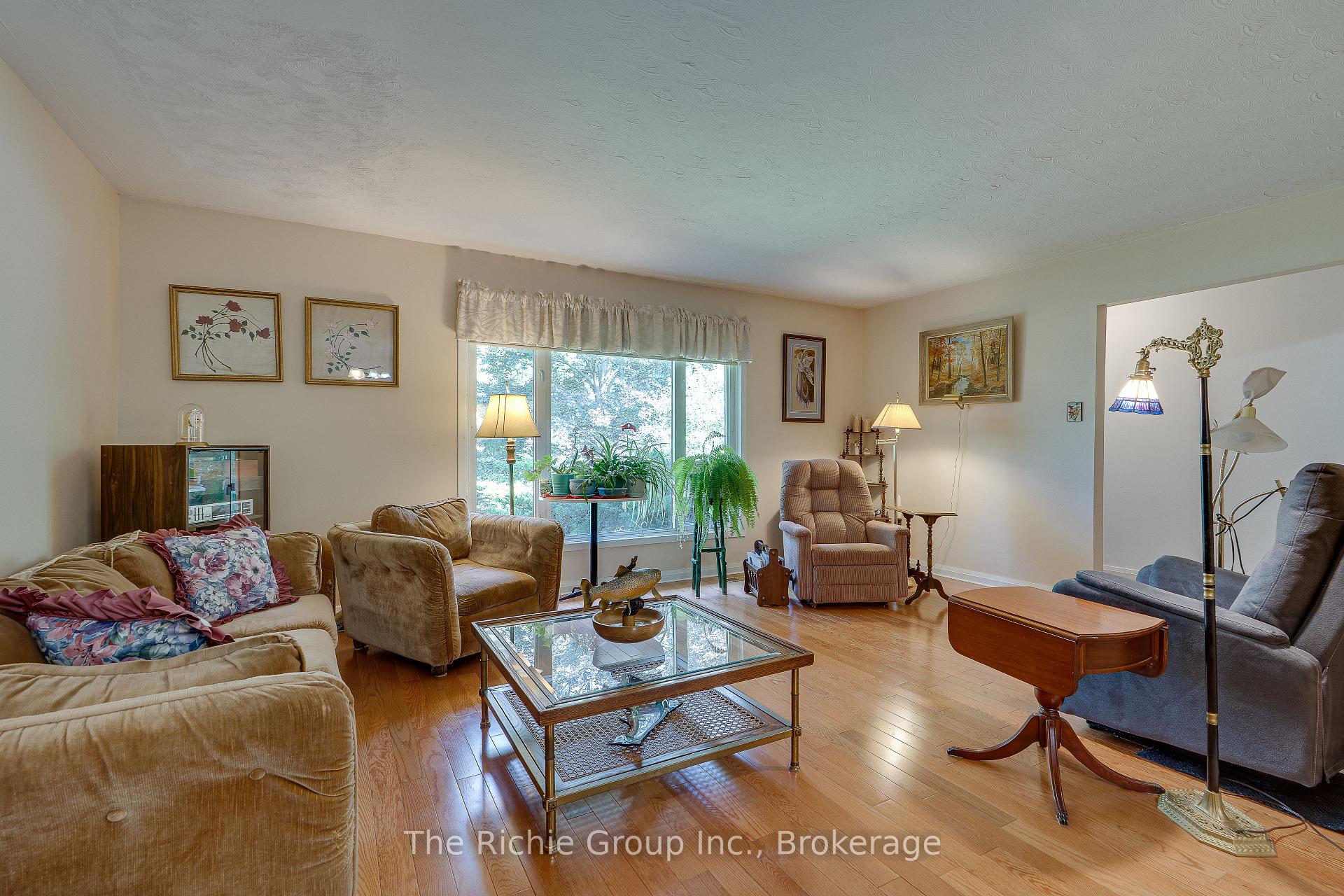 1290 County Rd 50 Road, Adjala-Tosorontio — photo 3 of 5