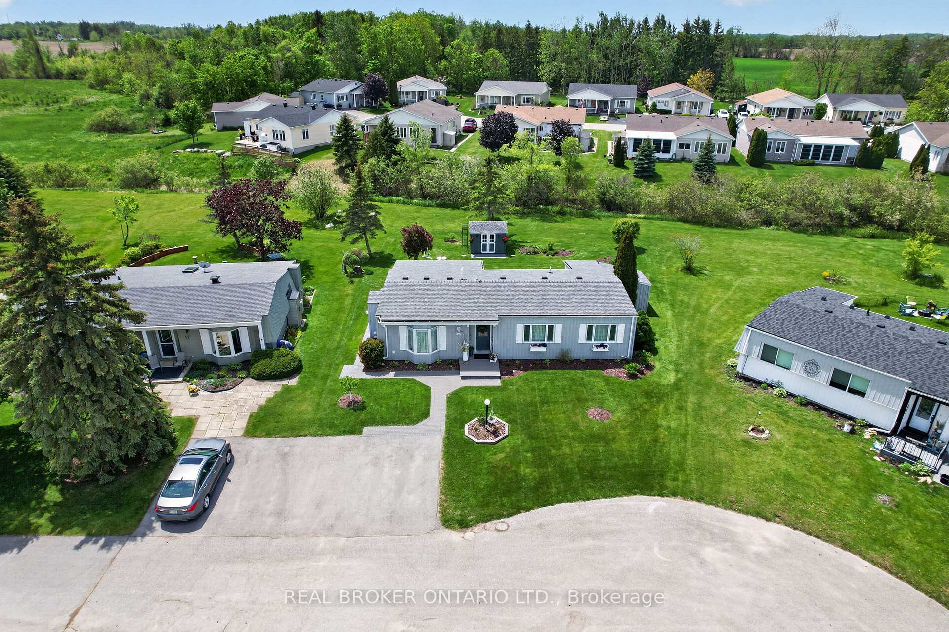 19 Hearts Content N/A, Innisfil — photo 2 of 5