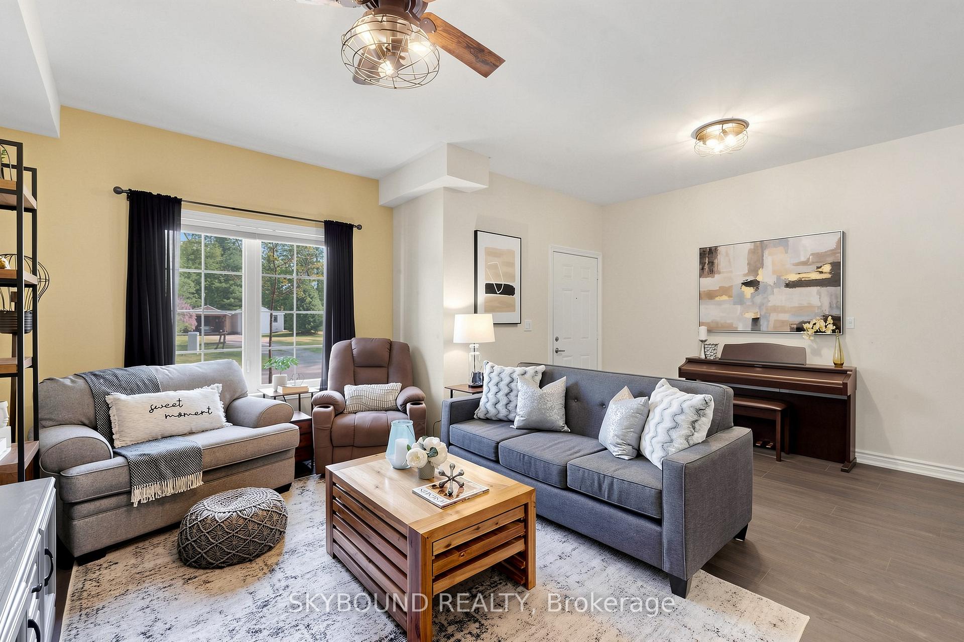 110 Grew Boulevard TH07, Georgina — photo 5 of 5