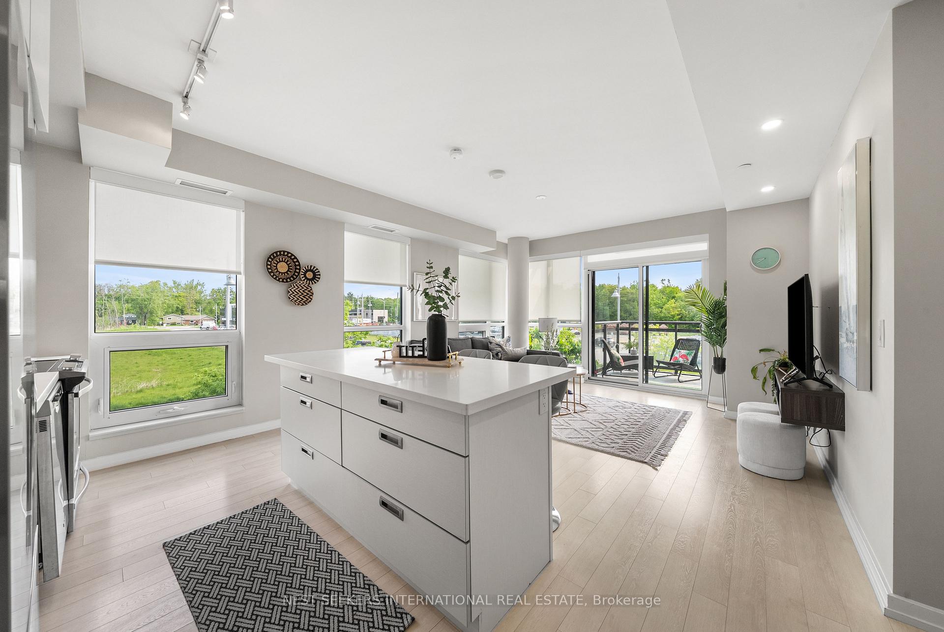 241 Sea Ray Avenue A213, Innisfil — photo 2 of 5