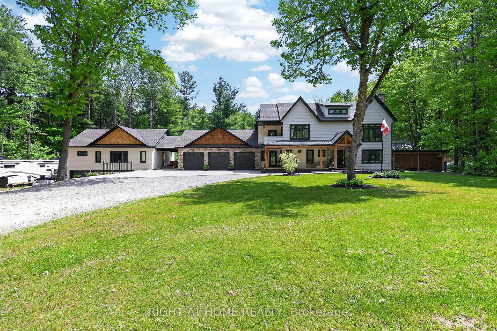 16 Woodland Heights Drive, Adjala-Tosorontio — photo 2 of 5