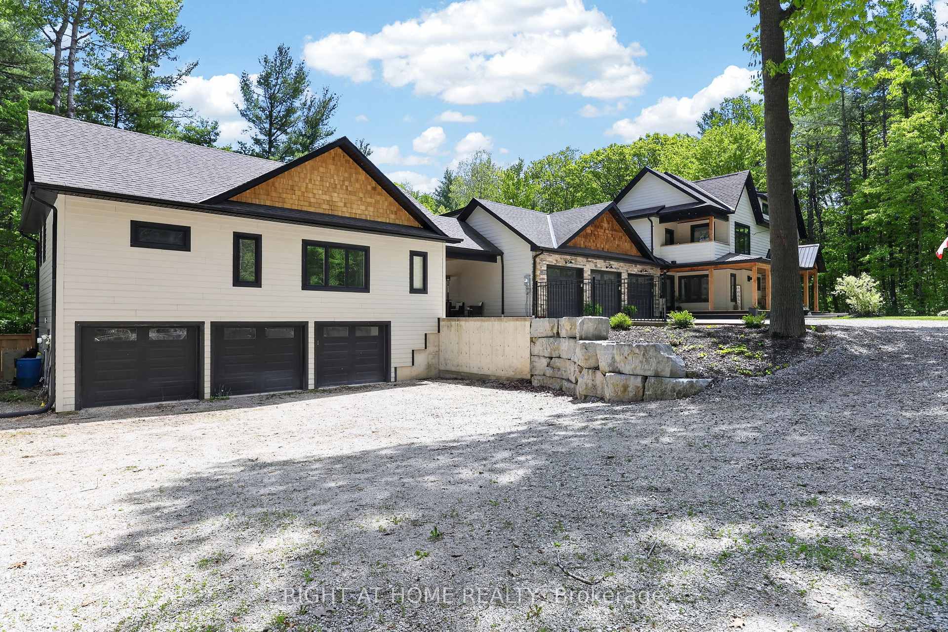 16 Woodland Heights Drive, Adjala-Tosorontio — photo 4 of 5