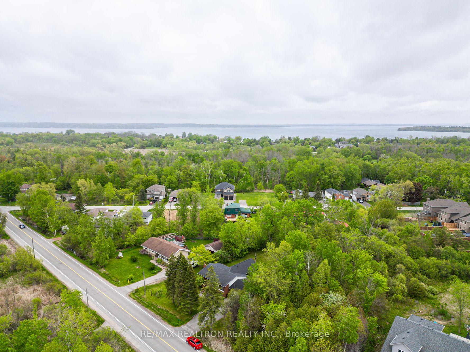 1147 Belle Aire Beach Road, Innisfil — photo 2 of 5