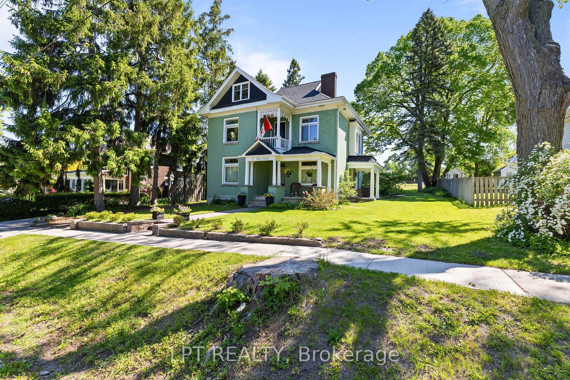 residential Property Image no.1