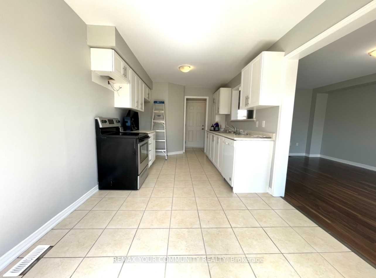 1385 Hunter Street Main Floor, Innisfil — photo 5 of 5