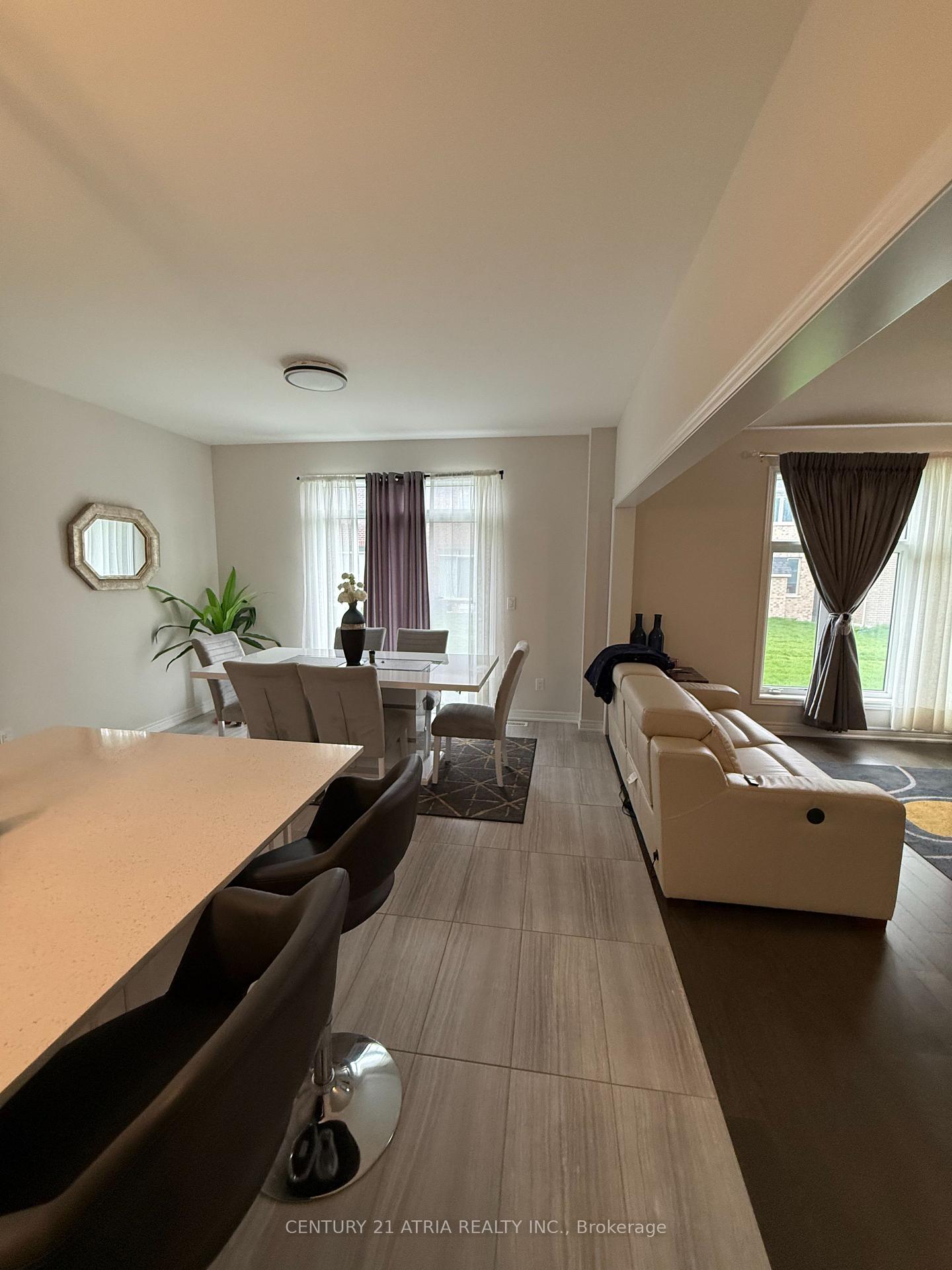 1469 Davis Loop, Innisfil, ON L0L 1W0 — Innisfil, Ontario