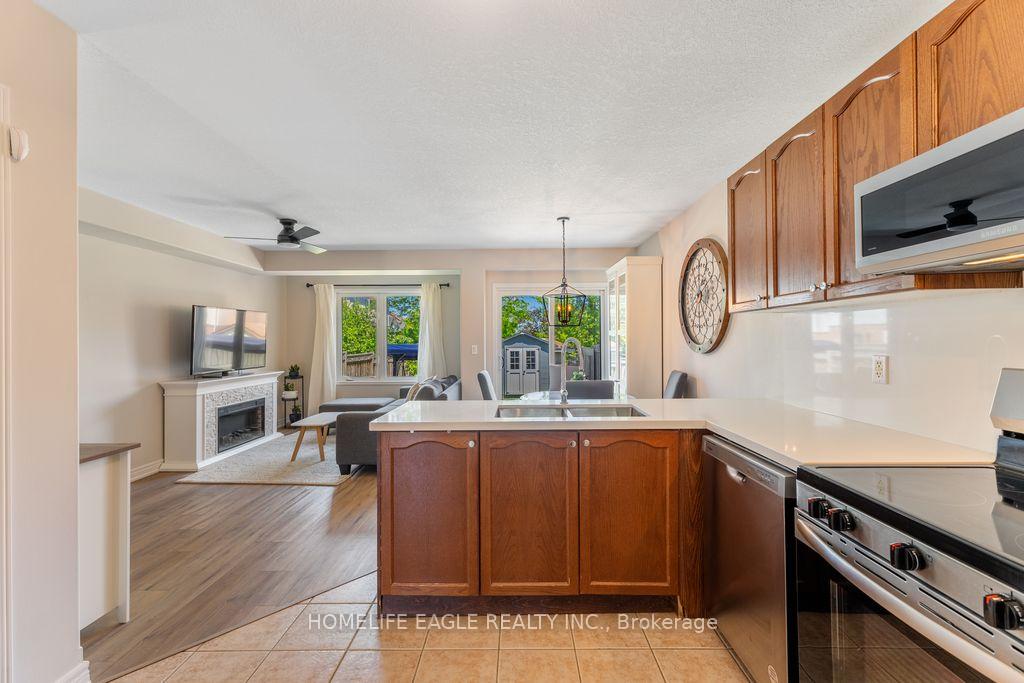 1787 Lamstone Street, Innisfil — photo 3 of 5