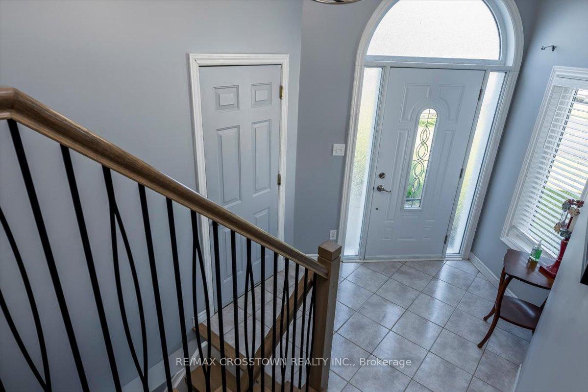 1170 Arnold Street, Innisfil — photo 5 of 5