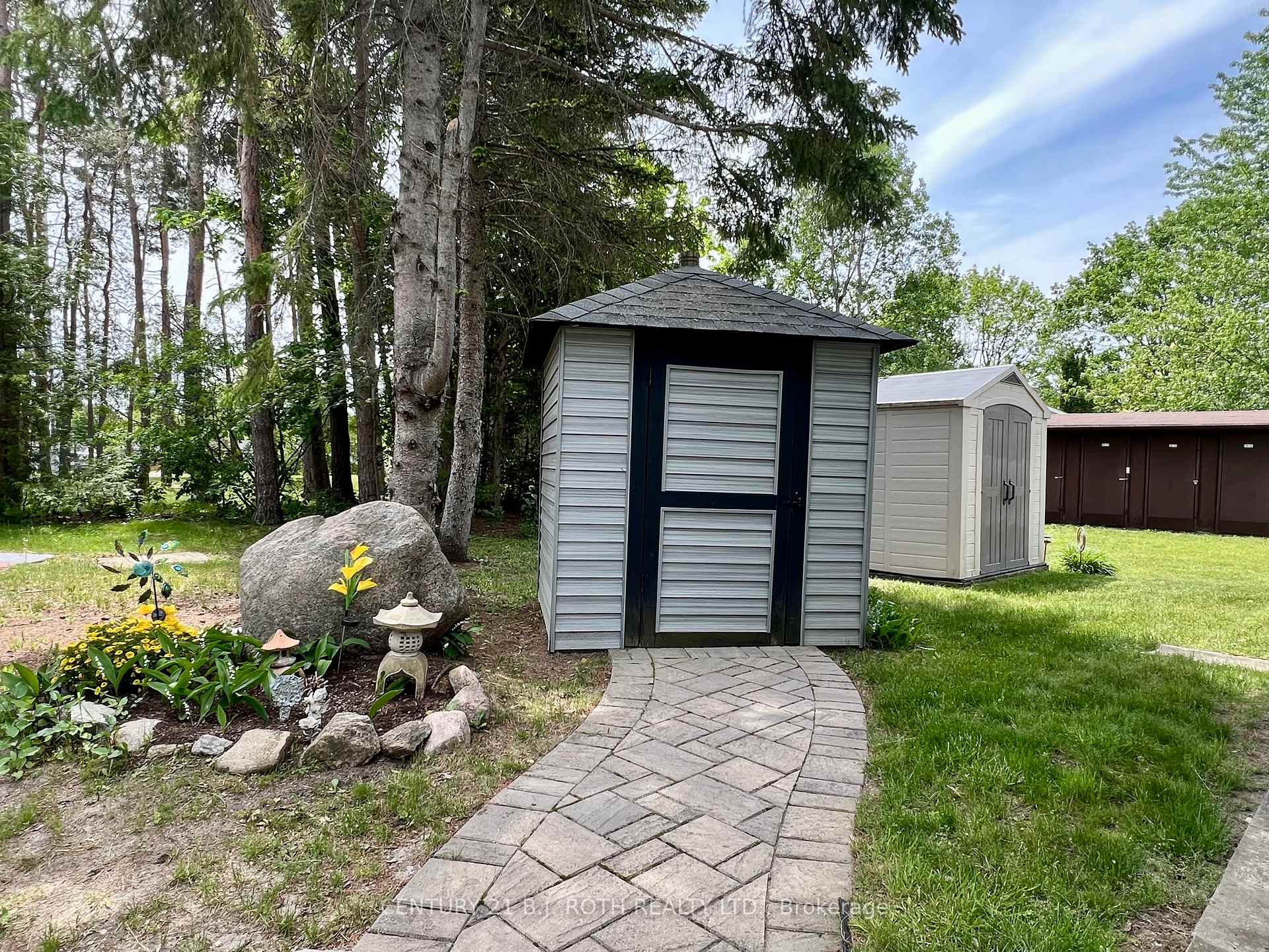 57 Main Street, Innisfil — photo 2 of 5