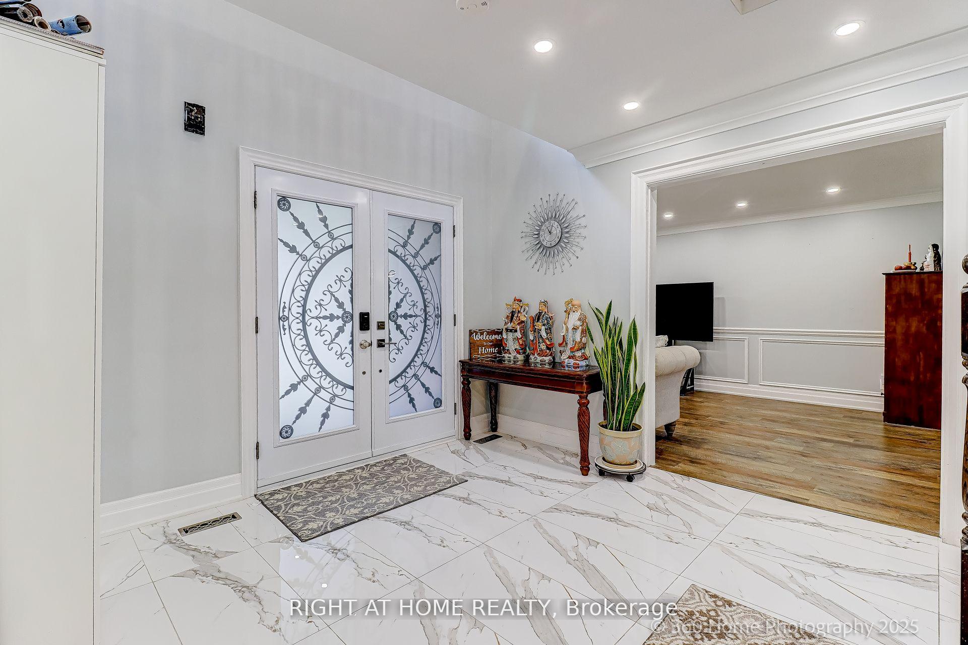 71 Church Street, Georgina — photo 3 of 5