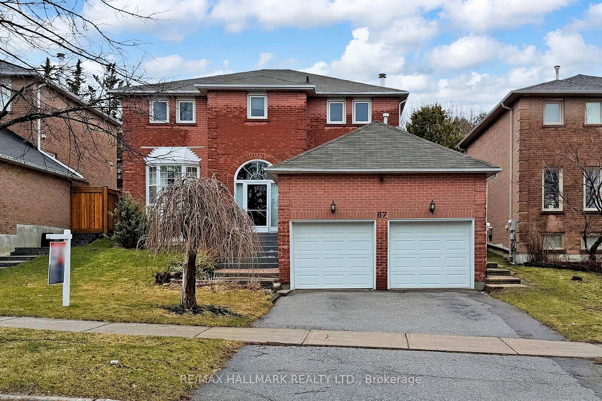 87 Autumn Way, Aurora, ON L4G 4P7 — Aurora, Ontario
