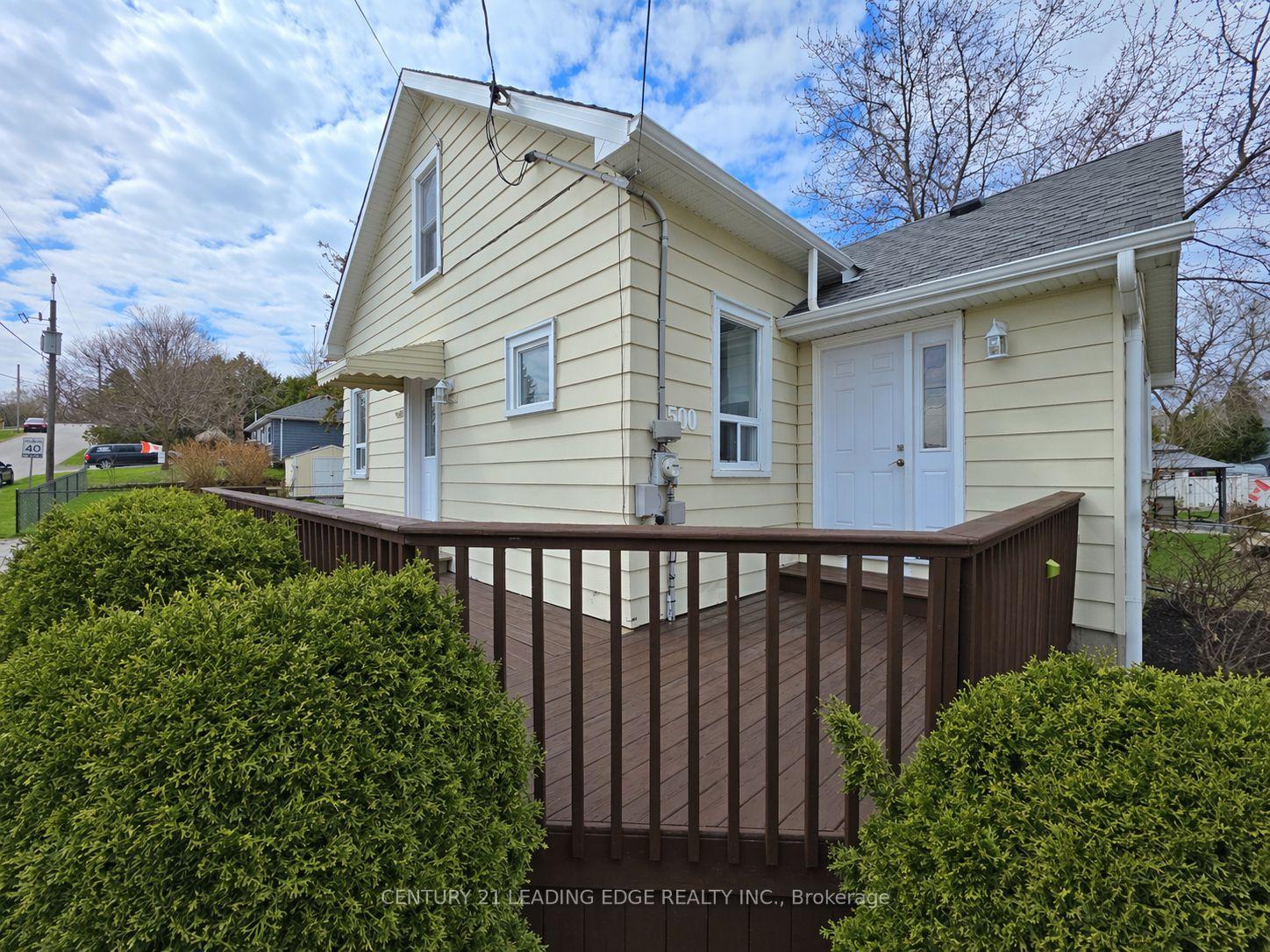 500 The Queensway South N/A, Georgina — photo 2 of 5