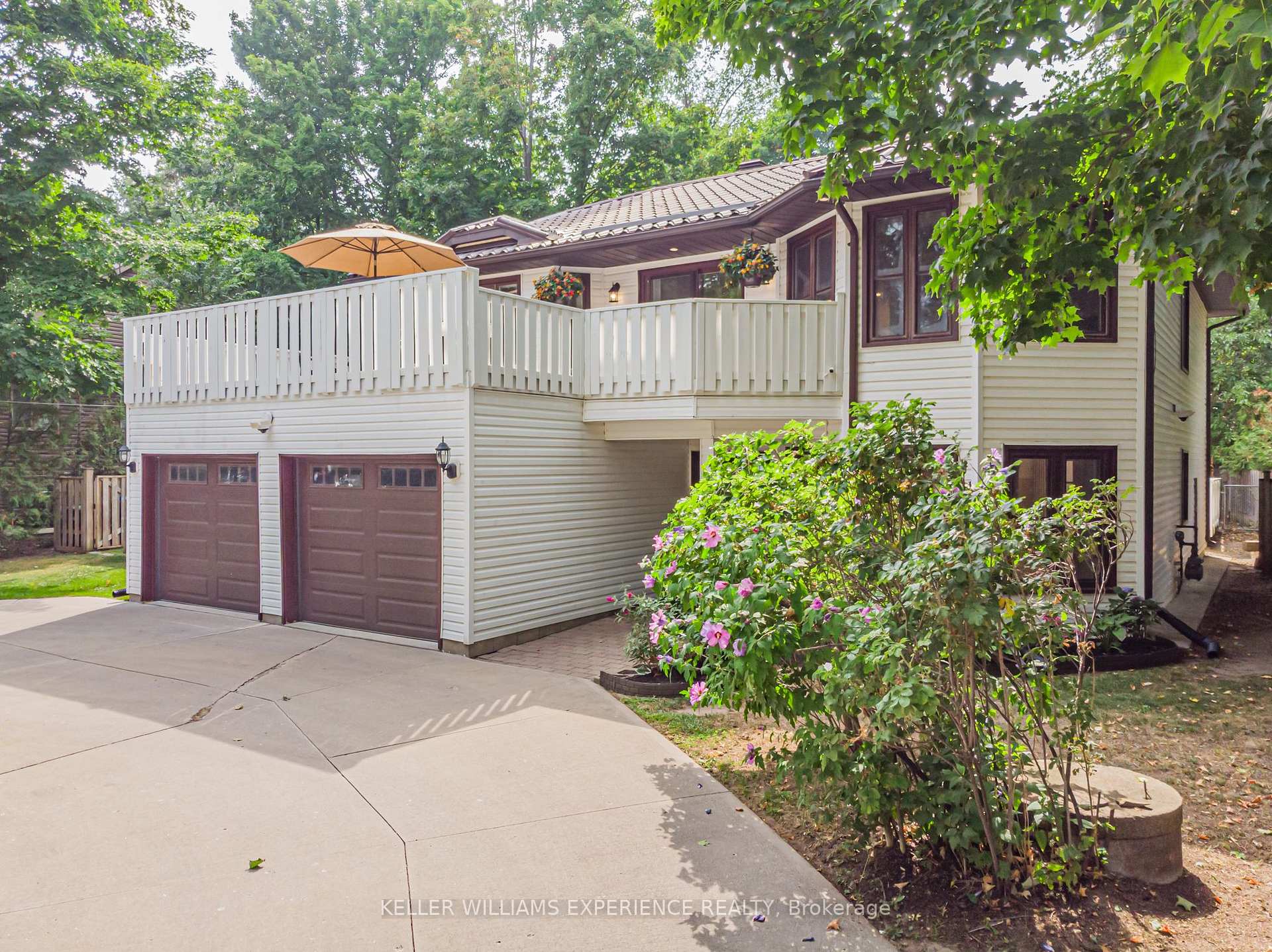 2030 Lilac Drive, Innisfil, ON L9S 1Y9 — Innisfil, Ontario