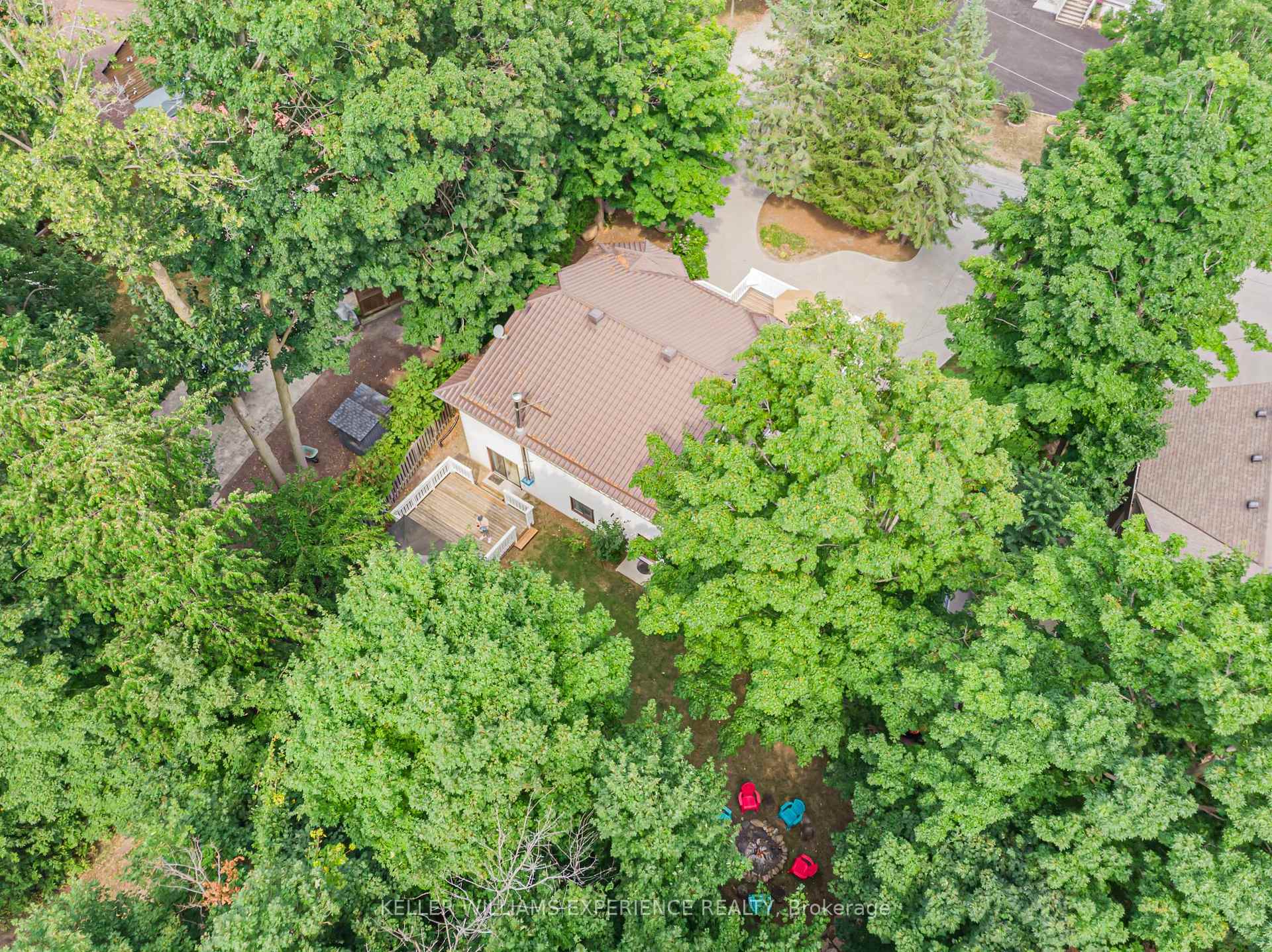 2030 Lilac Drive, Innisfil — photo 4 of 5