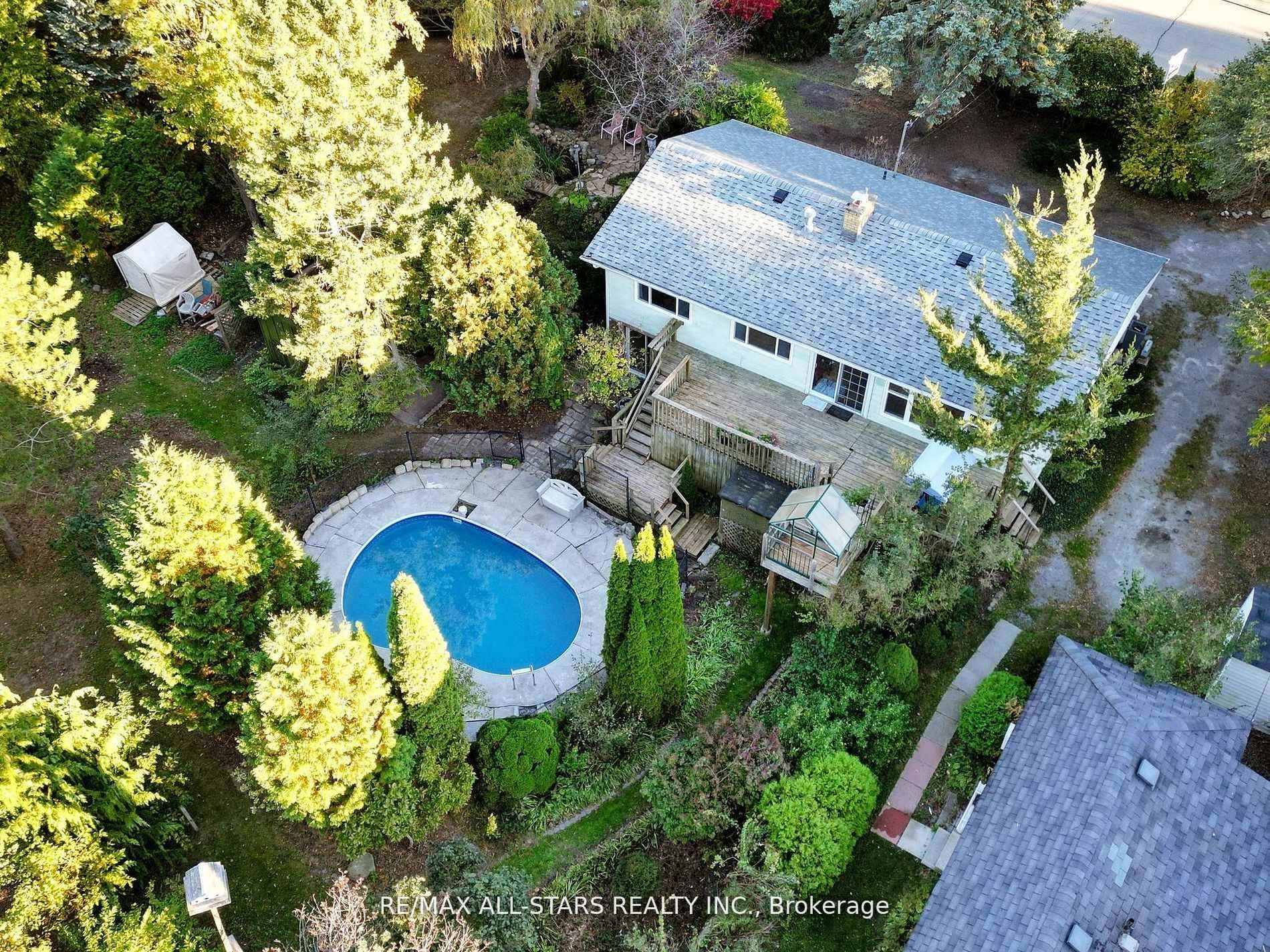 40 Riverglen Drive, Georgina, ON L4P 2R1 — Georgina, Ontario