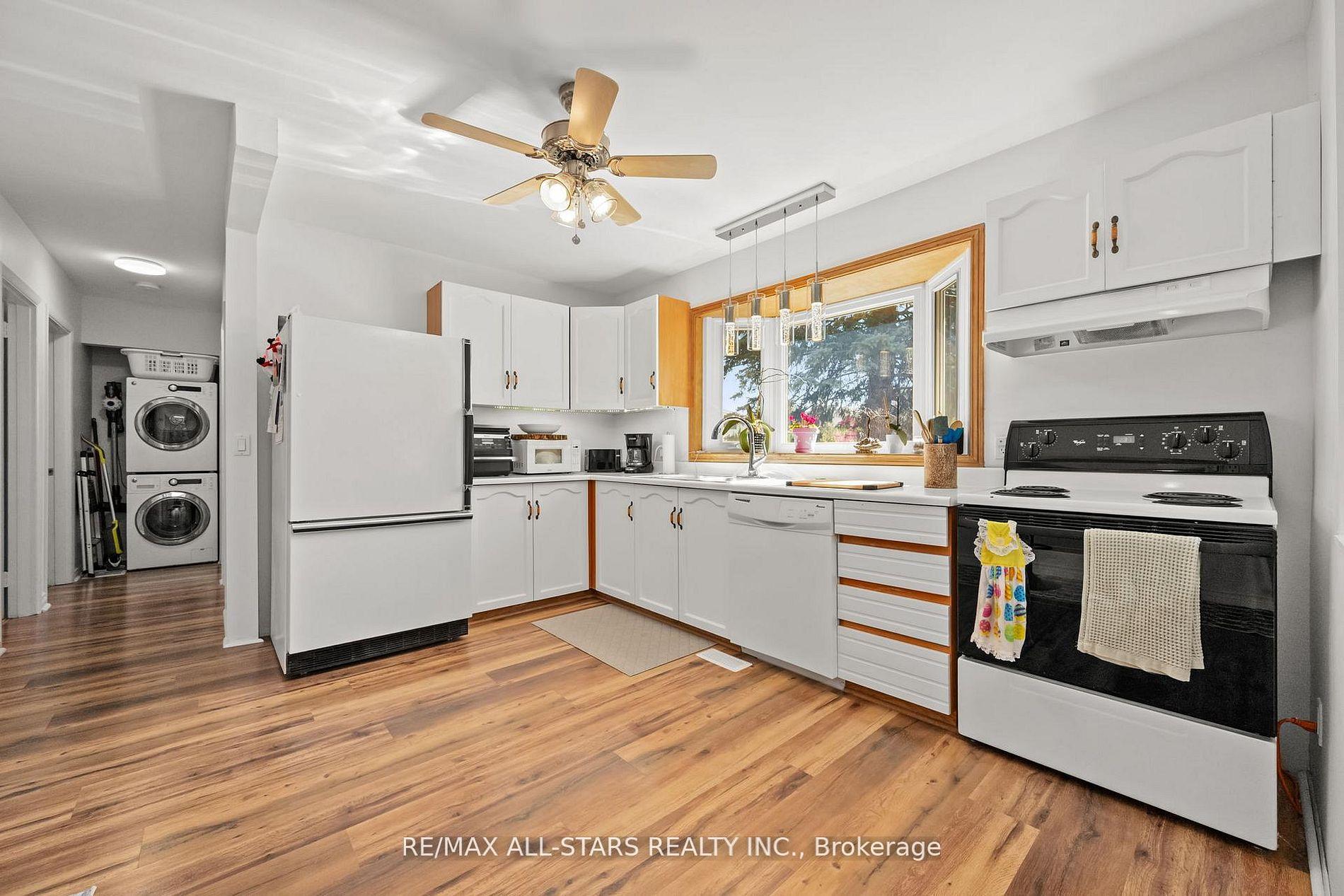 40 Riverglen Drive, Georgina — photo 5 of 5