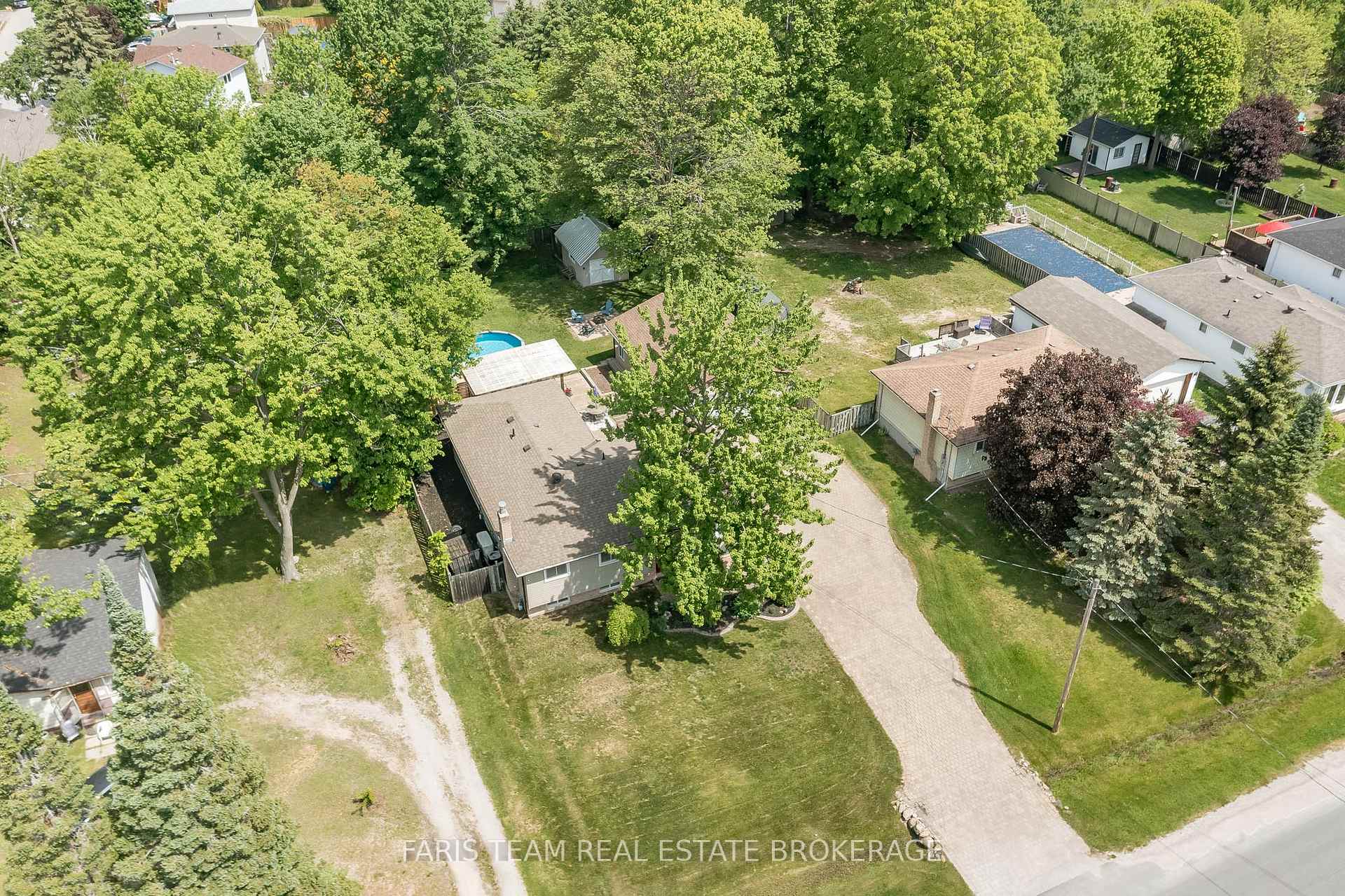 730 Trinity Street, Innisfil — photo 2 of 5